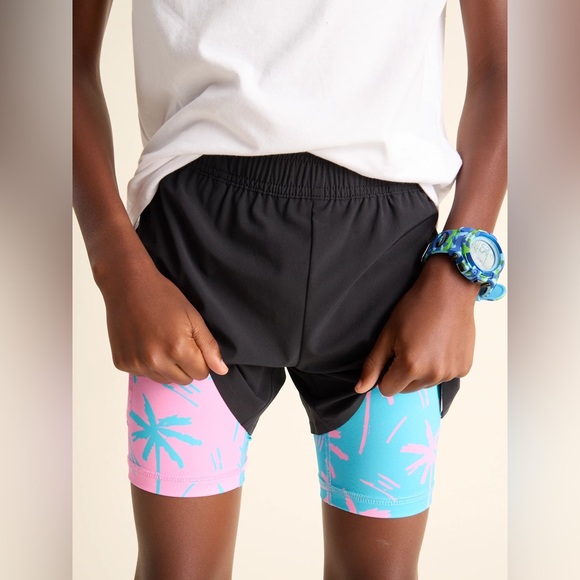 Chubbies Boys The One Leg Two Legs Training Shorts Black Blue Pink Palm Liner XL - Picture 5 of 15